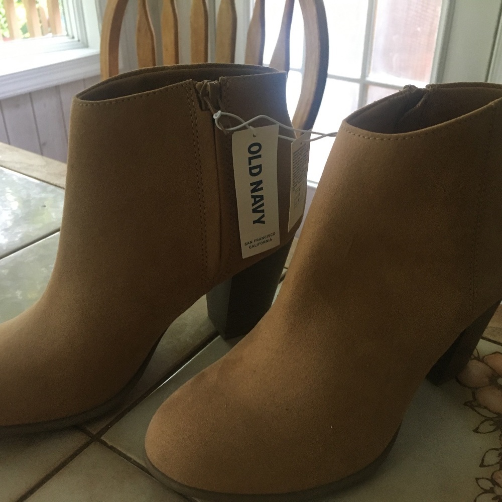 ankle boot